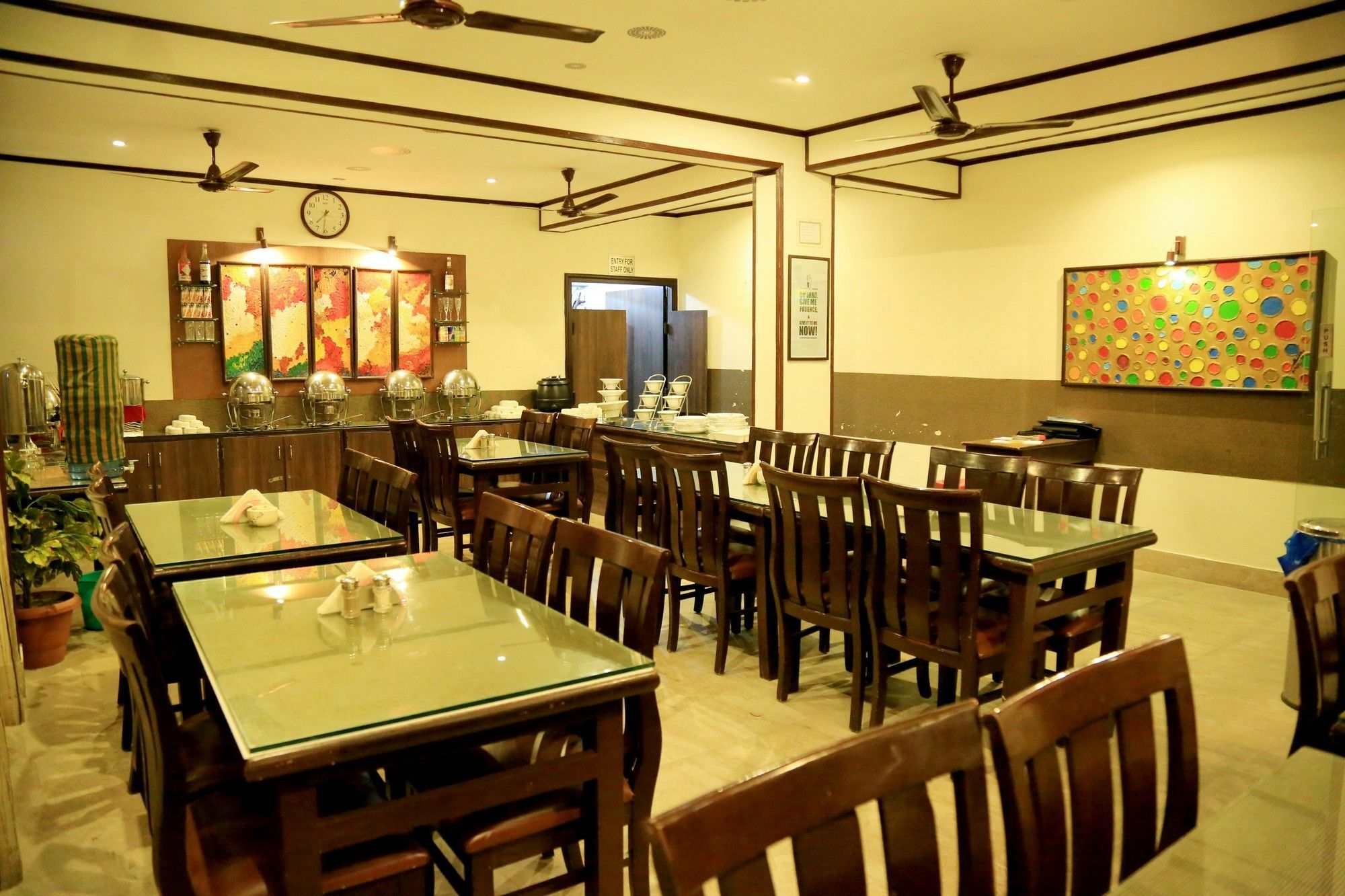 Lans Castle Hotel Lansdowne Bagian luar foto